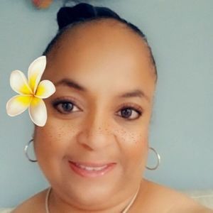 Meet your Posher, Gina